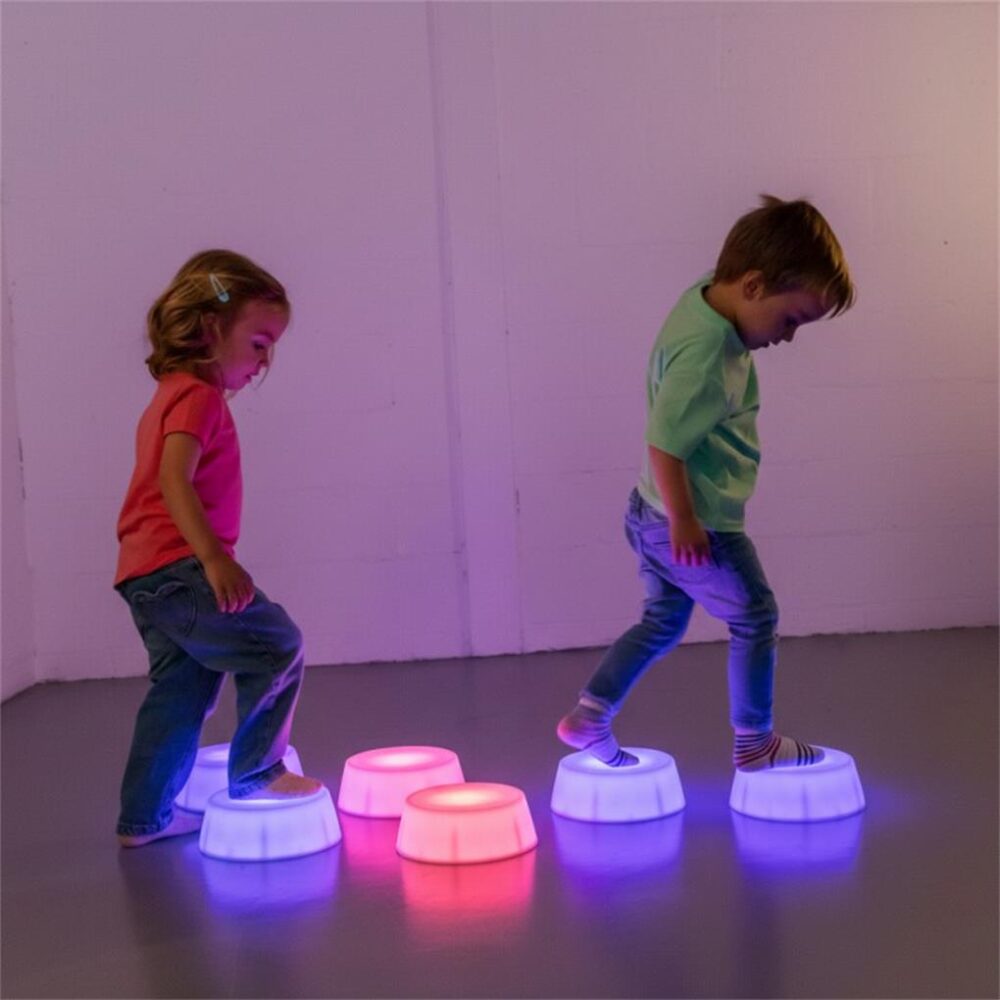 Alternative view of BASES REDONDAS CON ILUMINACION LED – SET DE 6